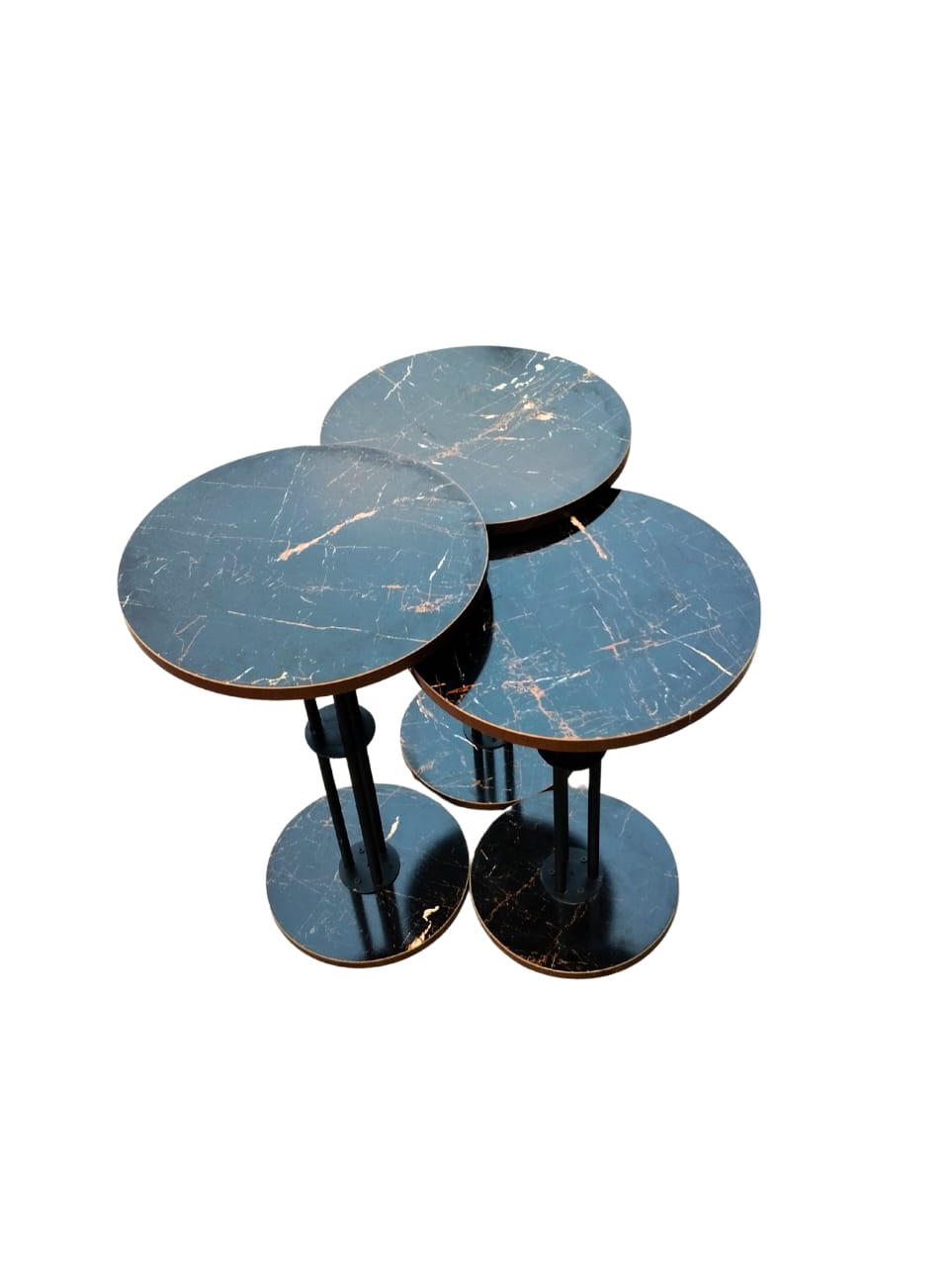 ;**Elegant Table Set – Unique Design, Premium Finish**
